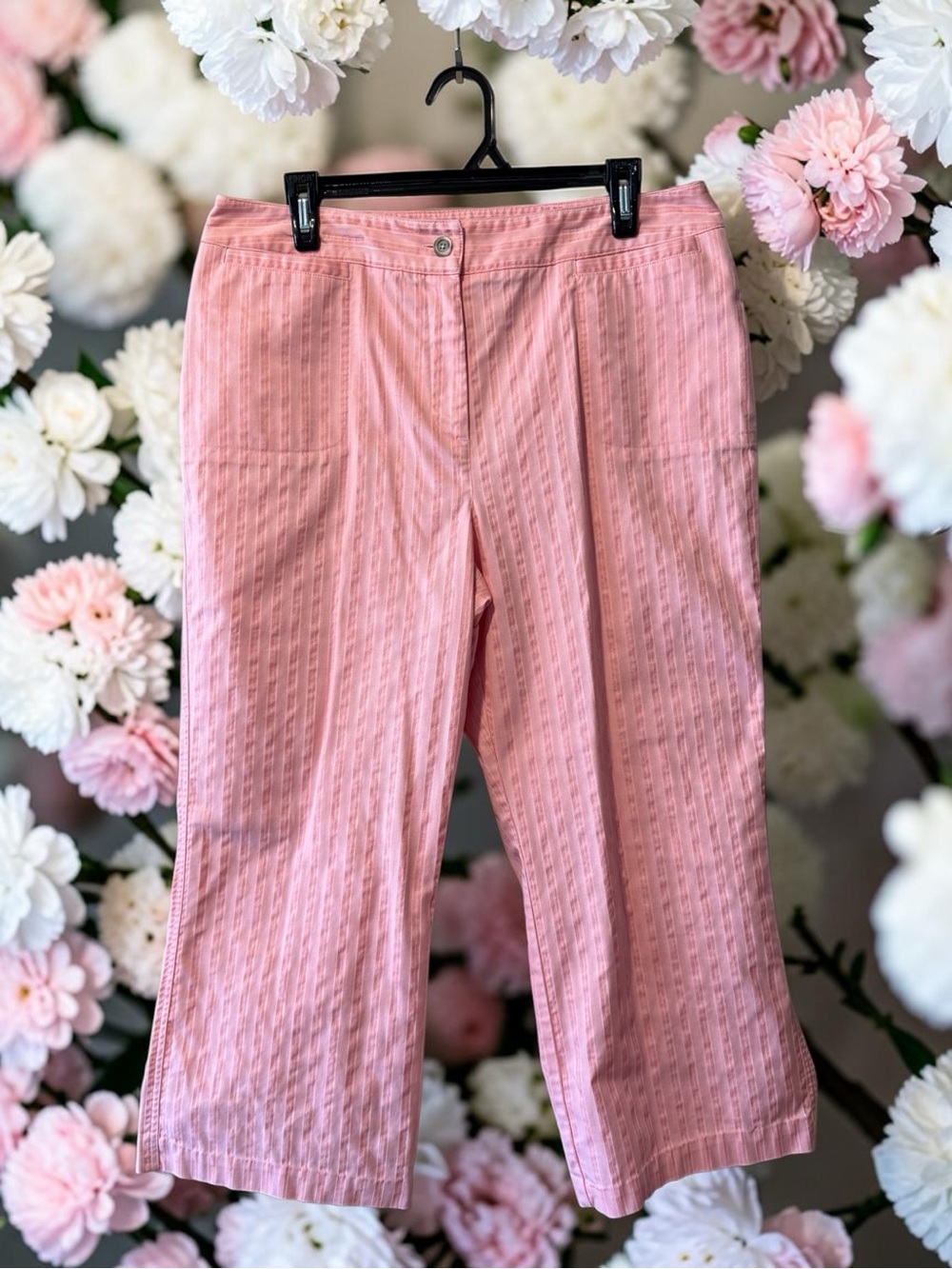Valerie Stevens Pink & White Wide Leg Cropped Pants